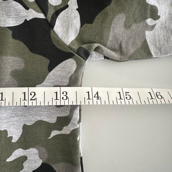 NWT Little Bipsy Camo Pullover Size 4T-5T - Picture 3 of 5